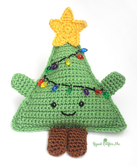 Cuddly Crochet Christmas Tree