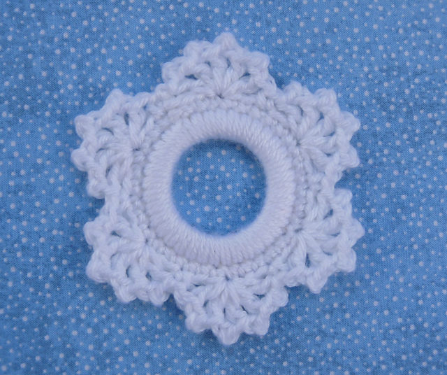Lacy Snowflake Ring Ornament