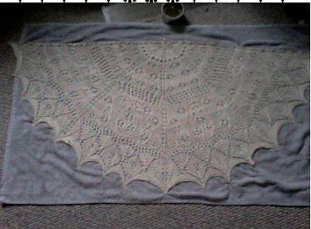The Nesting Shawlette