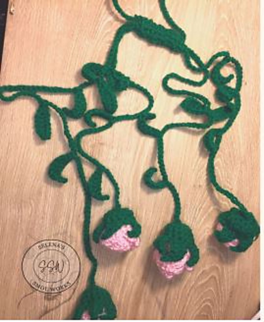 BouCat of Roses Door Hanger
