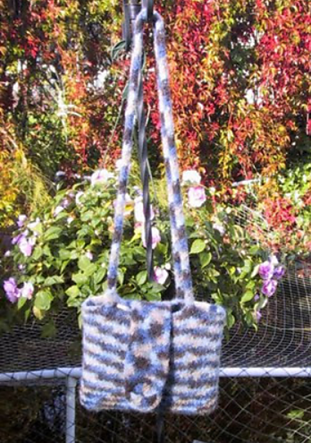 Crocheted Little Flapped Bag