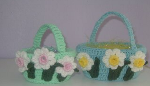Crocheted Daffodil