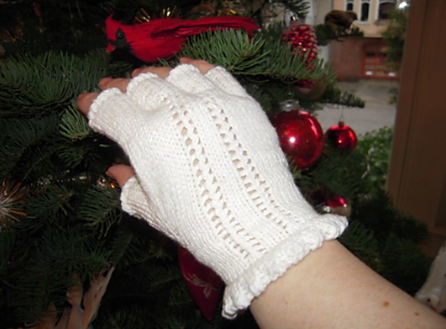 Picot & Lace Fingerless Gloves
