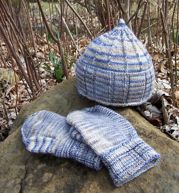 Basilica Hat & Mittens