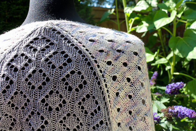 Ravelry: Nexus pattern by Melinda Measor