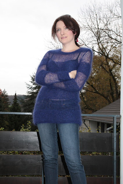 10 Pullover mit Blockstreifen /Pullover with stripes