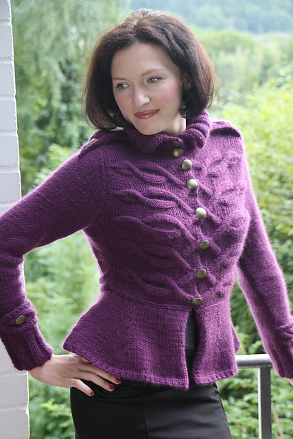 27 + 28 Jacke und Mantel mit Schößchen