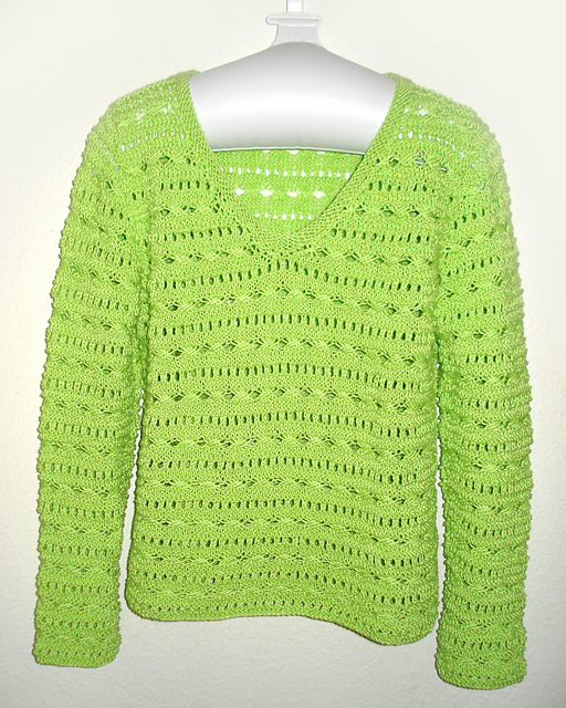 # 05 V-Pulli im Lochstrukturmuster