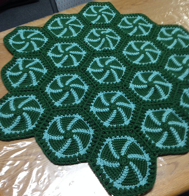 Pin Wheel Afghan #1702