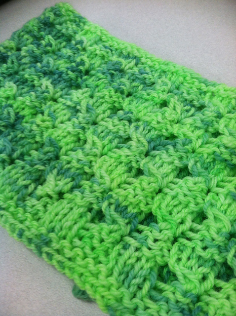 Dewdrop Cowl