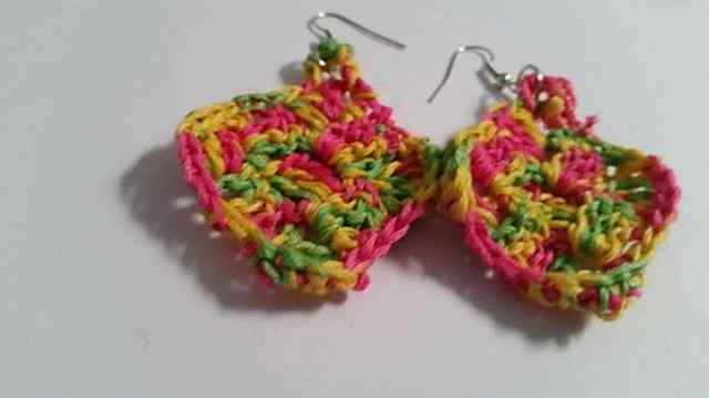 C2C Corner to Corner Earring Pattern 