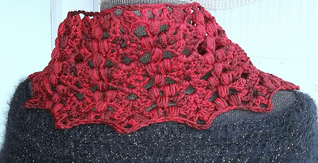 Festinate Cowl