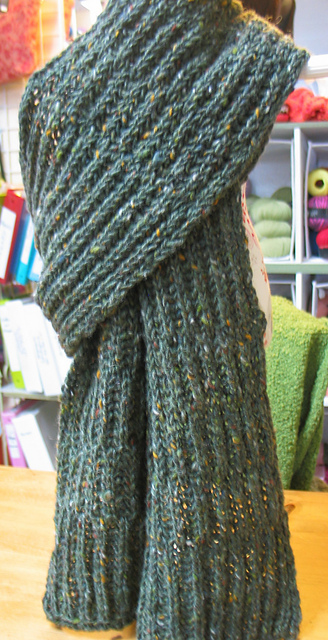 Ragtime, a Syncopated Scarf