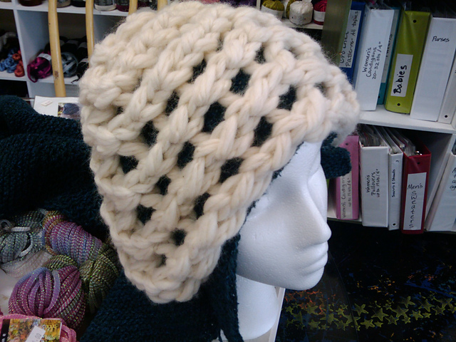 Basso Beanie