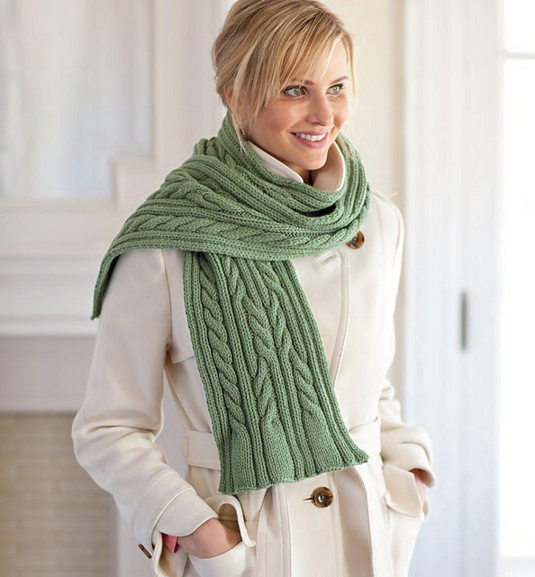 Caitlin Cabled Scarf