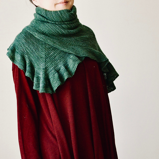 Hasukai Cowl