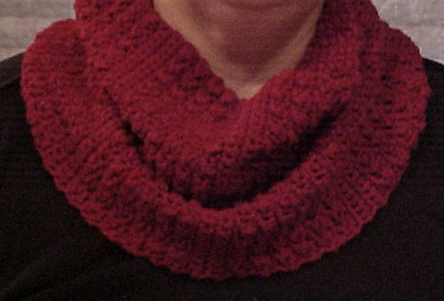 Crocheted Crimson Cowl