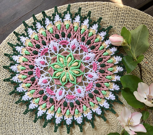 Katusha Doily