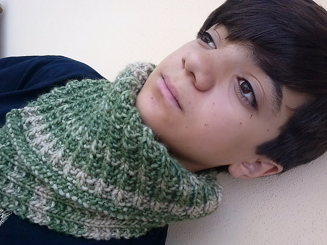 Mani in alto!