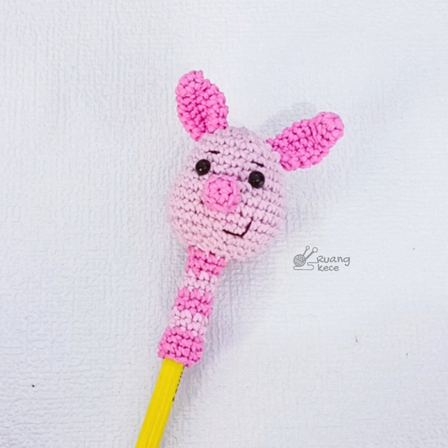 Pen Topper Piglet
