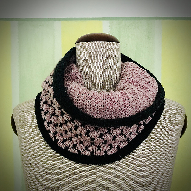 Comeri Cowl