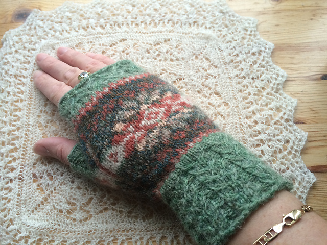 Scallafield Handwarmers
