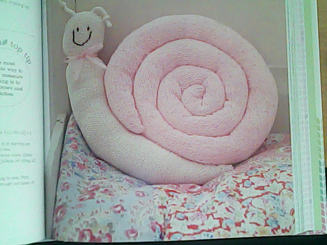 Snail Cushion