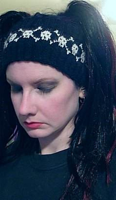 Skull & Bones Earwarmer