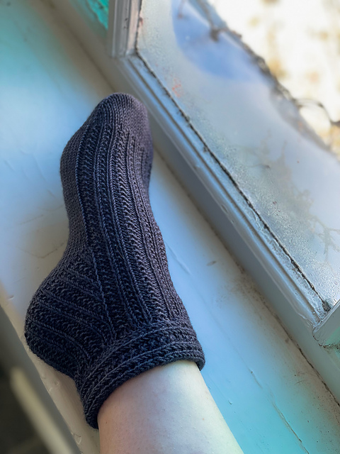 Mountain Slipper Socks