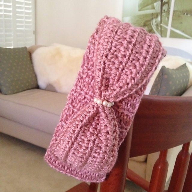 "Lola" Bow Headband Crochet Pattern