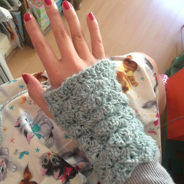 Shetland Mist Mitts
