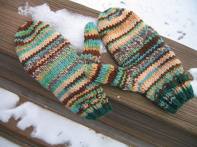 Dolls and Guys Two Needle Mittens