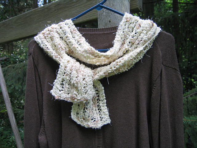 Patty Stripes Lace Scarf