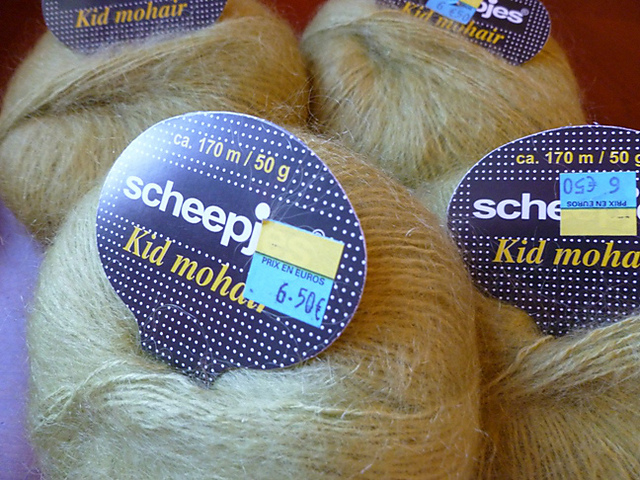 Ravelry: Scheepjes Kid Mohair 74% Mohair