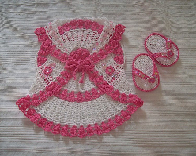 Cardigan and flip flop for baby