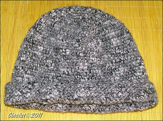 Amigurumi hat