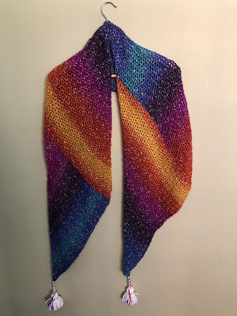 Diagonal Rainbow Wrap
