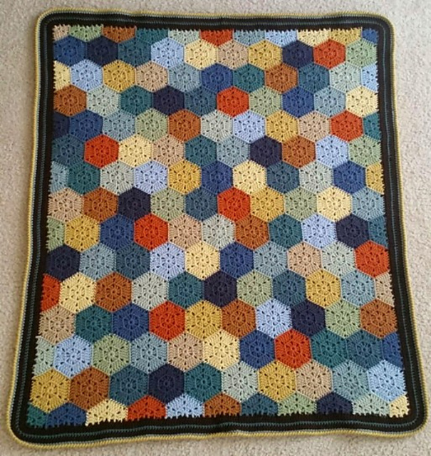 Squared Edge Hexagon Blanket