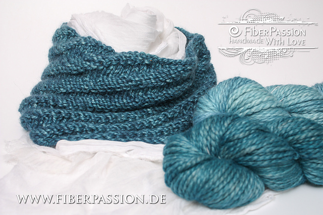 Passion Bias Cowl