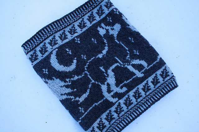 Midnight Fox Cowl
