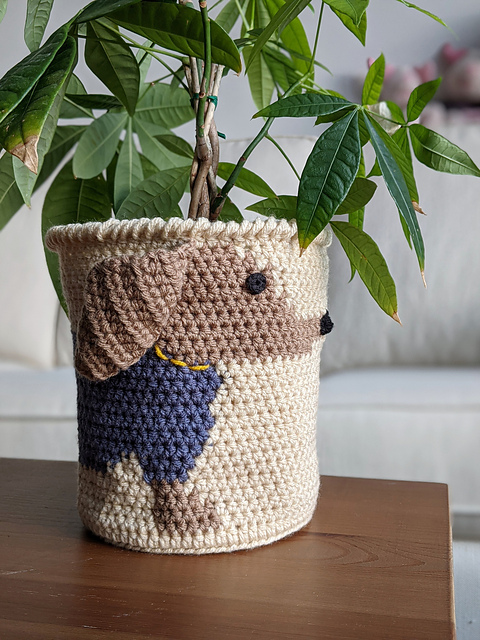 Dachshund Crochet Basket