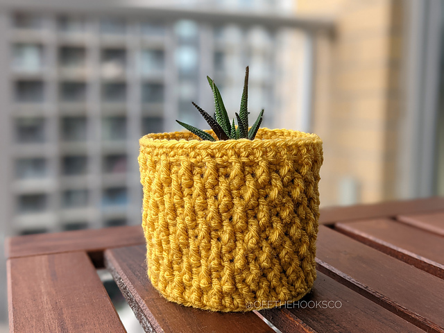 Pineapple Planter Basket