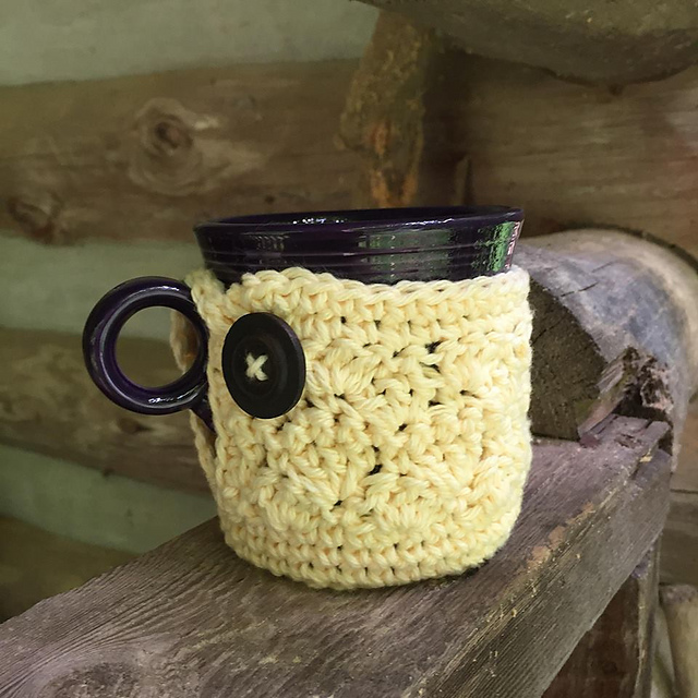 Cabin Mug Cozy