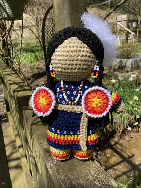 New Lakota No Face Doll
