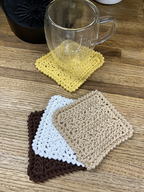Mariana's Mug Rug