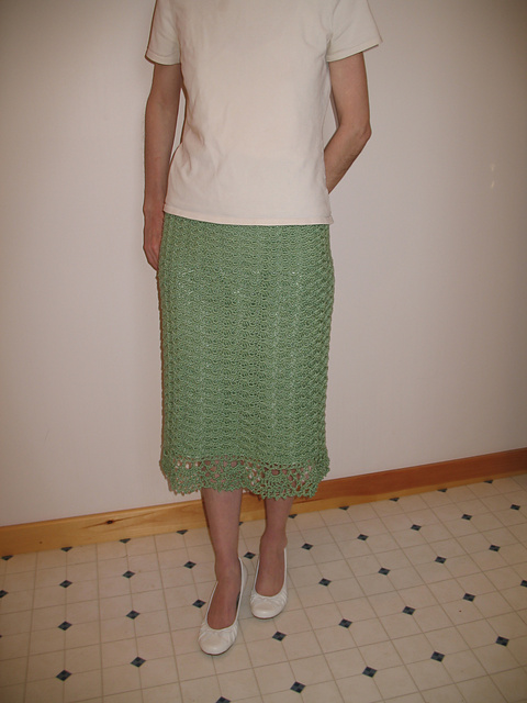 Shells & Lacy Border Skirt