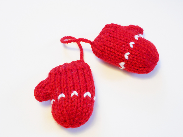 Kitten Mittens
