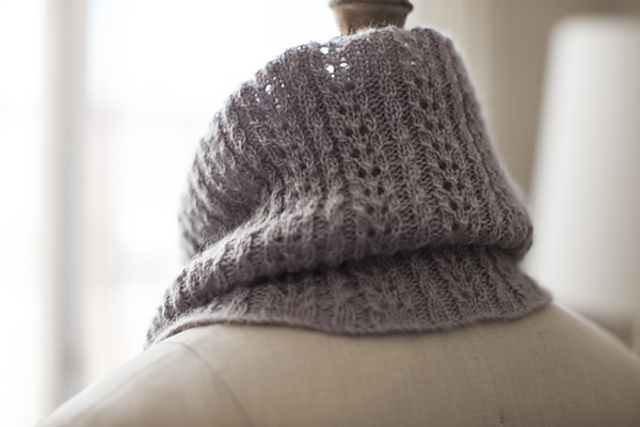 Fleurette Cowl