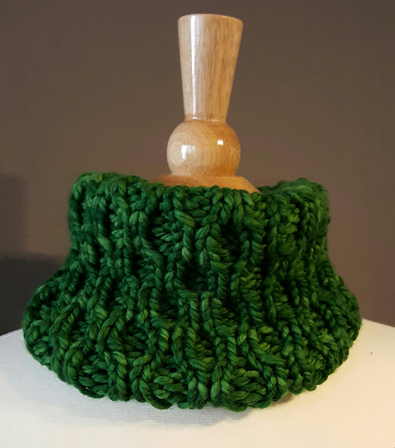 Reversible Honeycomb Cowl