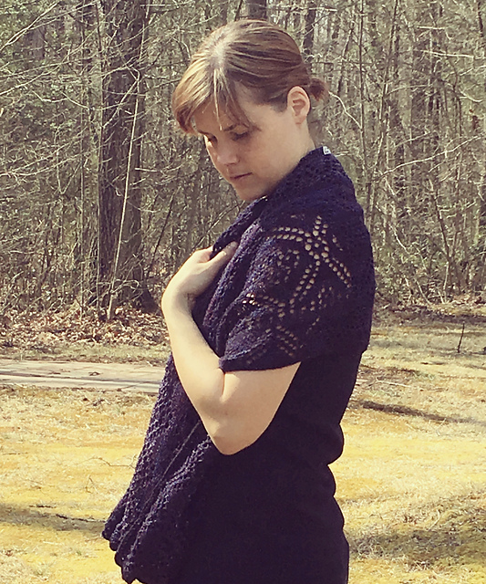 Ravelry Rose Trellis Lace Cowl pattern by Sarah Inskeep Designs